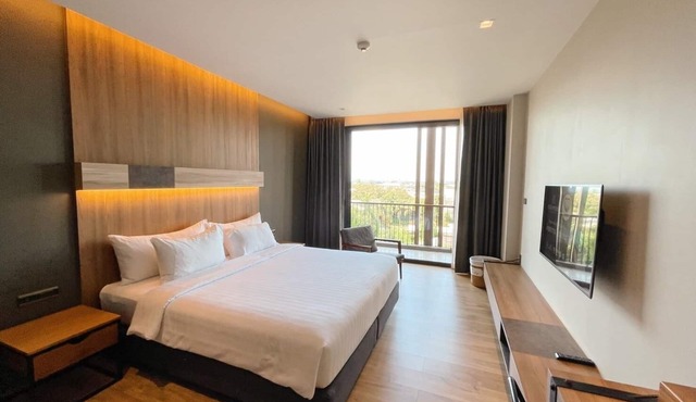 The Teak Hotel in Mae Sot
