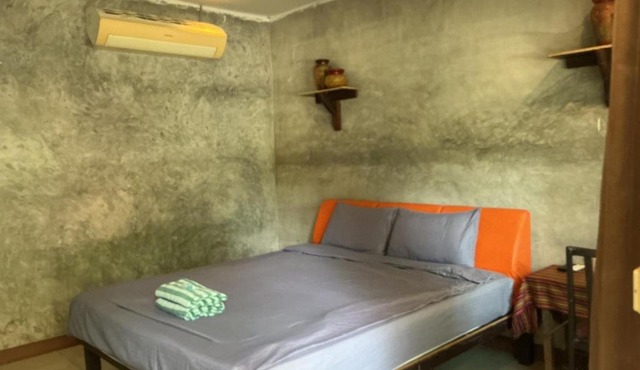 Tree and coffee resort V12 in Prakhon Chai