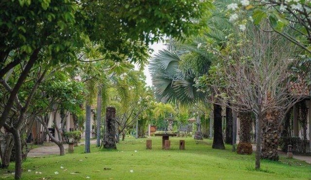 Two Fifty Nine Resort 259 รีสอร์ต