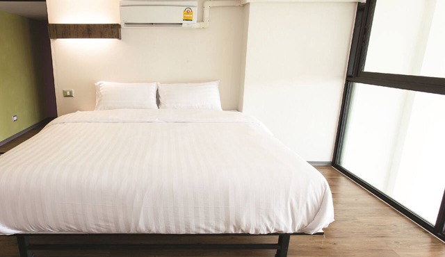 Varrzon Residence Srinakarin 56 in Bangkok