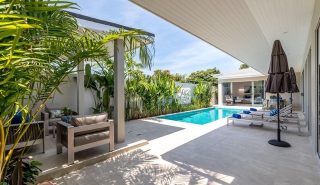 Villa Luna - An Exclusive and Beautifully Styled Villa Offering Total Privacy