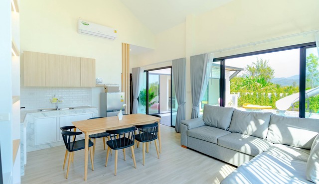 Villa Paramount 2