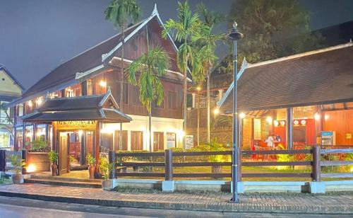 Villa Sirikili River View