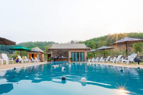 villa Tip in Ban Na An