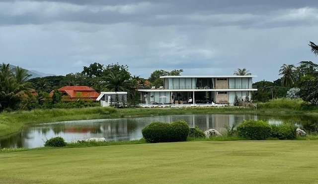 Villa UMA Hua Hin ChamAm