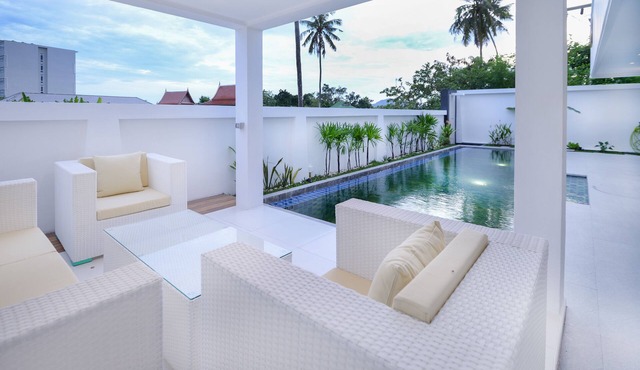 Villa Victoria Nai Harn