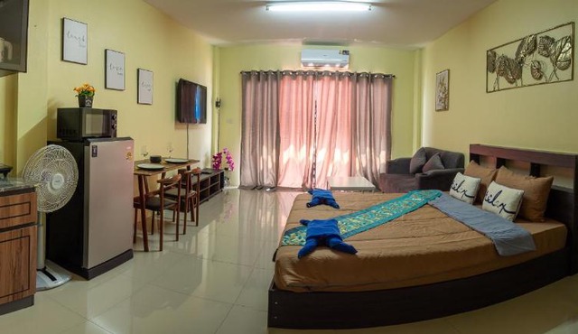 Waikiki Apartments - Studio Apartment in Chiang Mai