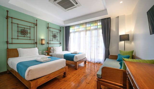 Woo Gallery and Boutique Hotel