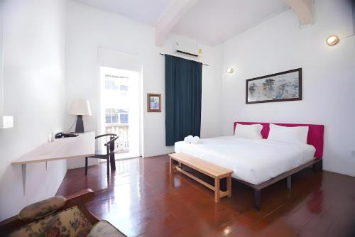 XX Mitr Inn Yaowarat Road