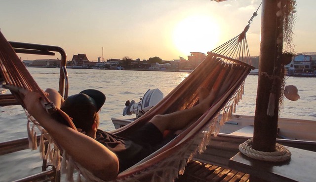 Your homestay on the Chao Phraya River in Bangkok, next to the Grand Palace