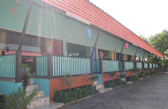 Nam Pueng Place 