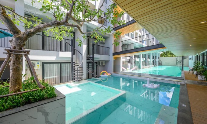 Si Sunthon Hotel | 45 m² Hotel ∙ 127 guests