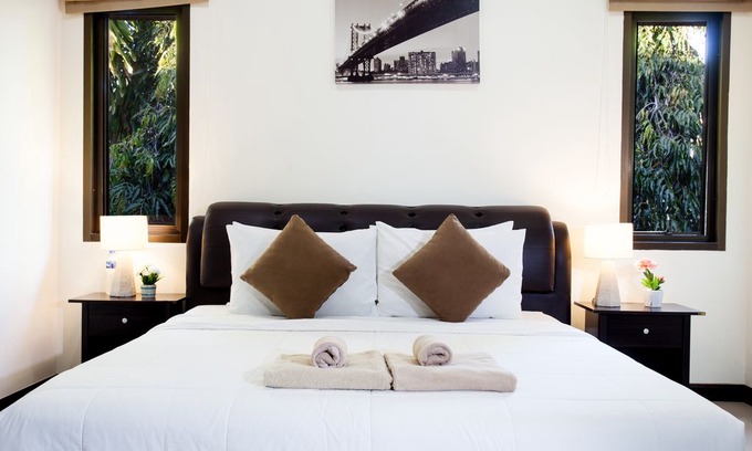 Pa Klok Villa | Boutique Resort 7 Bedroom Pool Villa