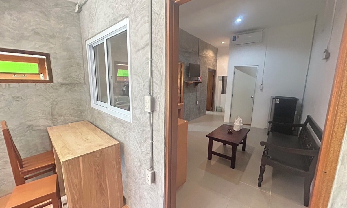 Thong Sala Hostel | Araya Boutique Hotel
