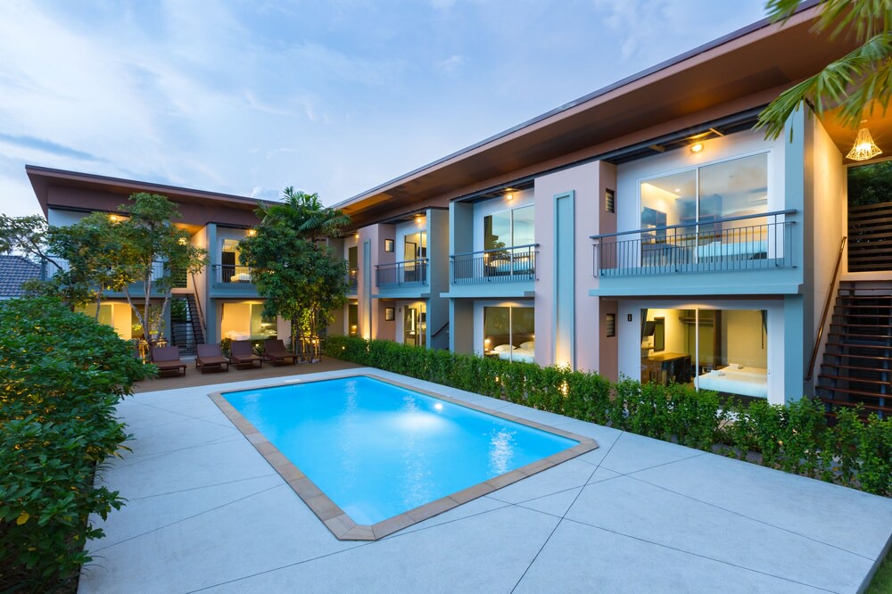 Bang Tao Hotel | Parida resort