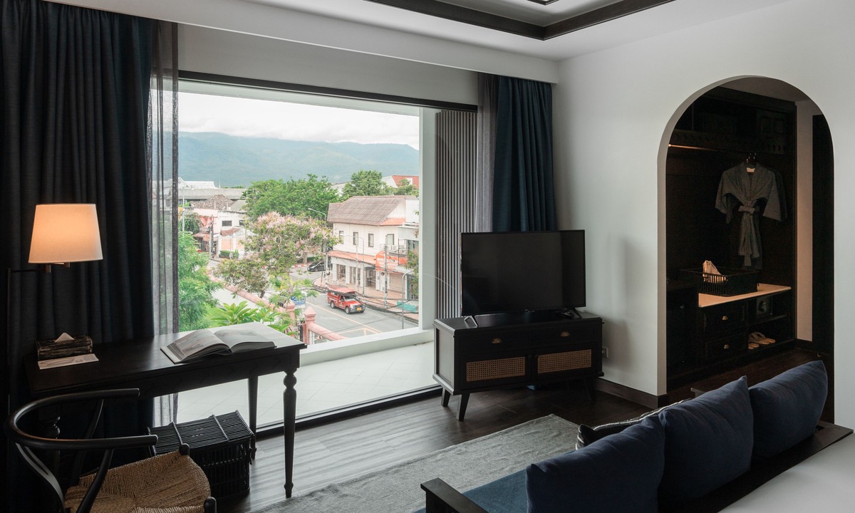 Old City Hotel | Burirattana Hotel - Adults Only