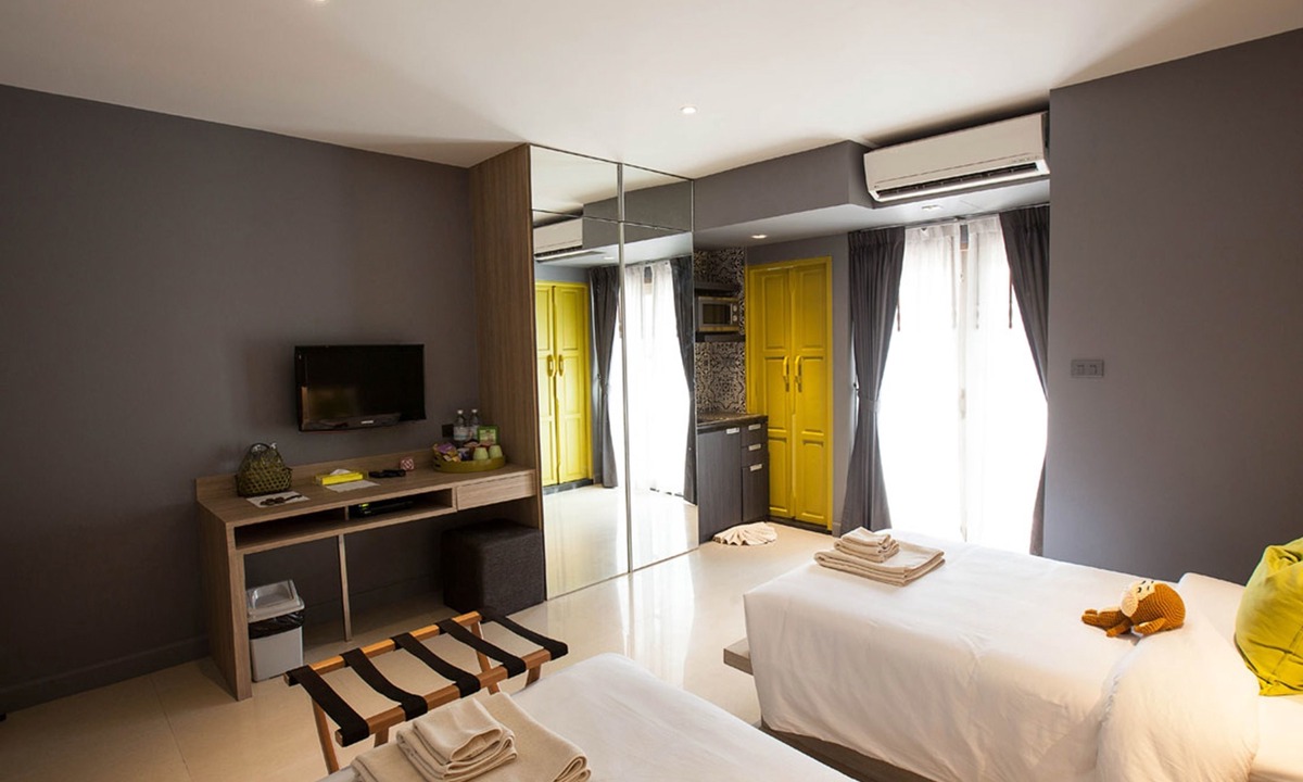 Chaweng City Center Hotel | Ploen Chaweng Koh Samui by Tolani