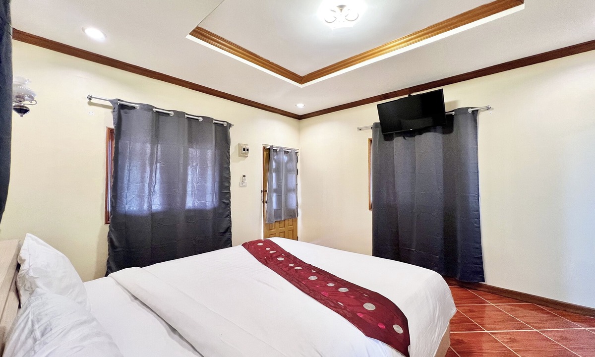 Buriram Province Hotel | Paradise Resort Buriram