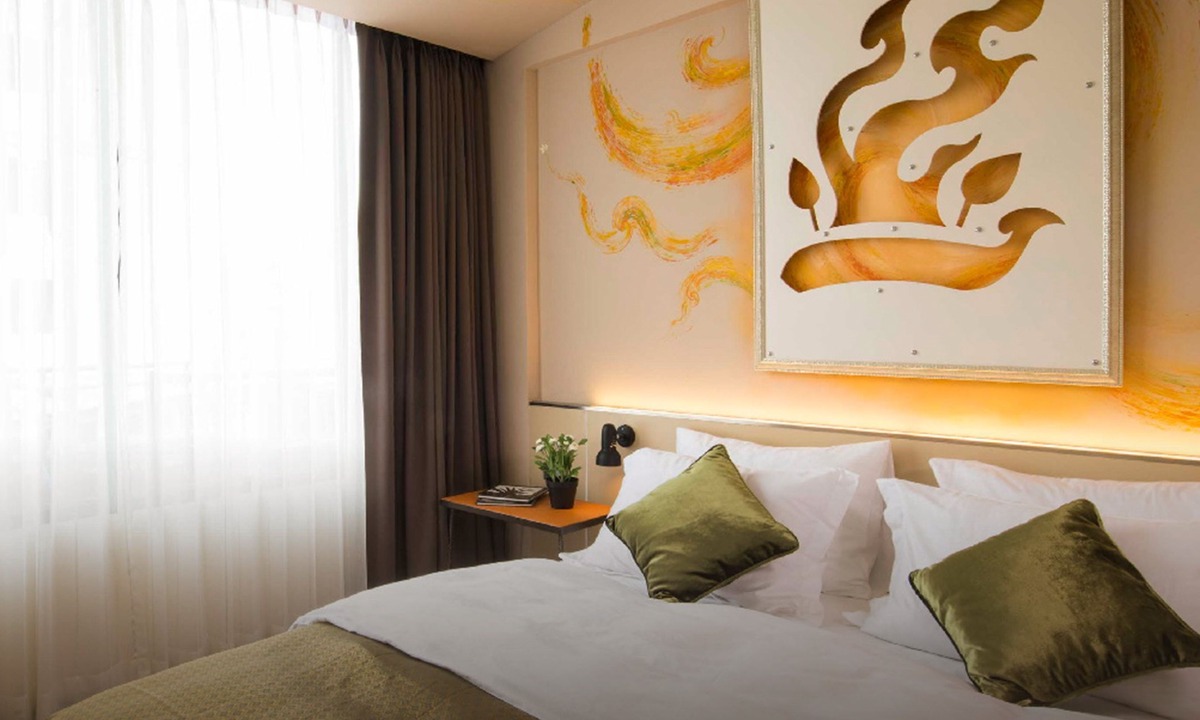 Thanon Phetchaburi Hotel | Dhevi Bangkok Hotel