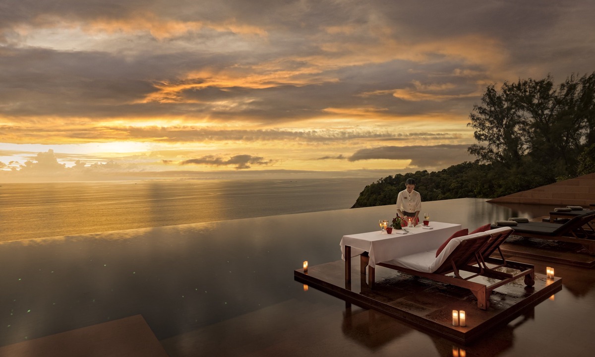 Kamala Resort | Paresa Resort Phuket