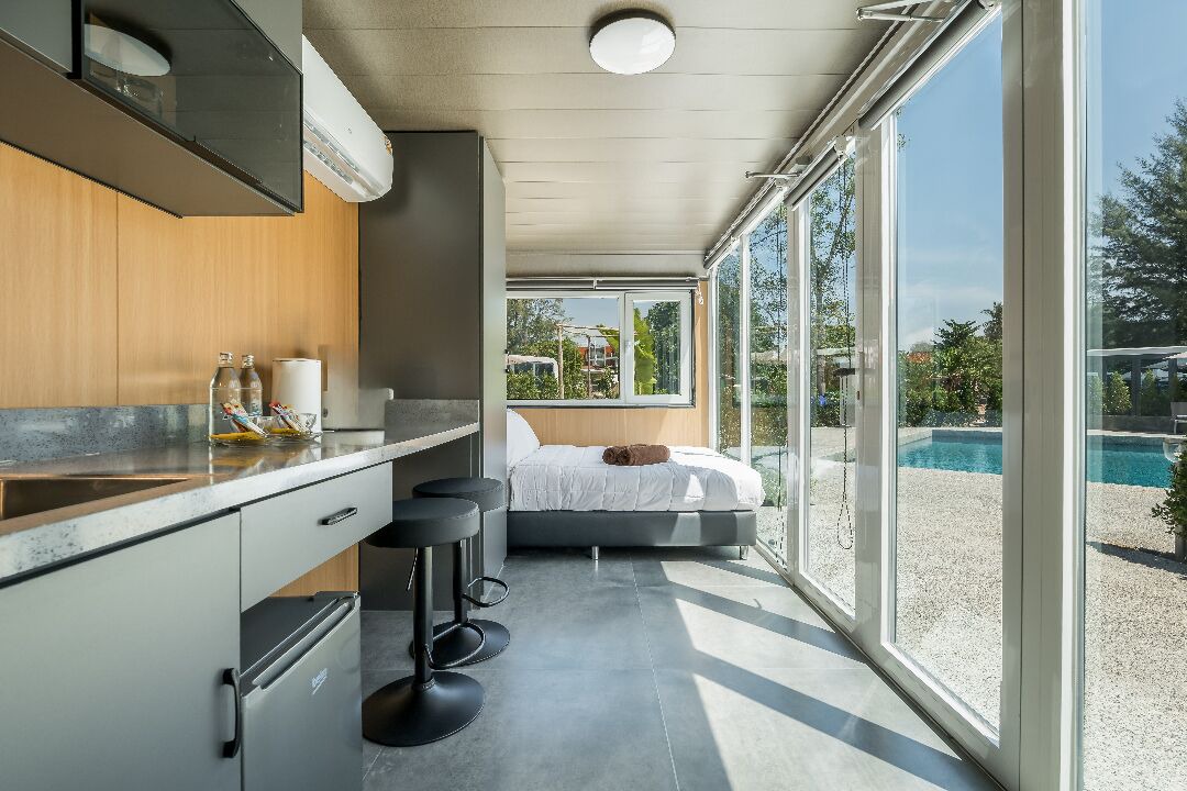 Cherngtalay Hotel | Apple House