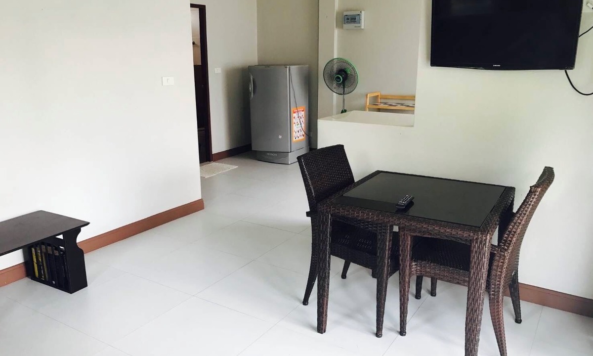 Bang Po Hotel | Krisada Beach Resort