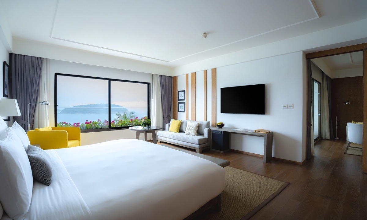 Nai Harn Hotel | The Nai Harn