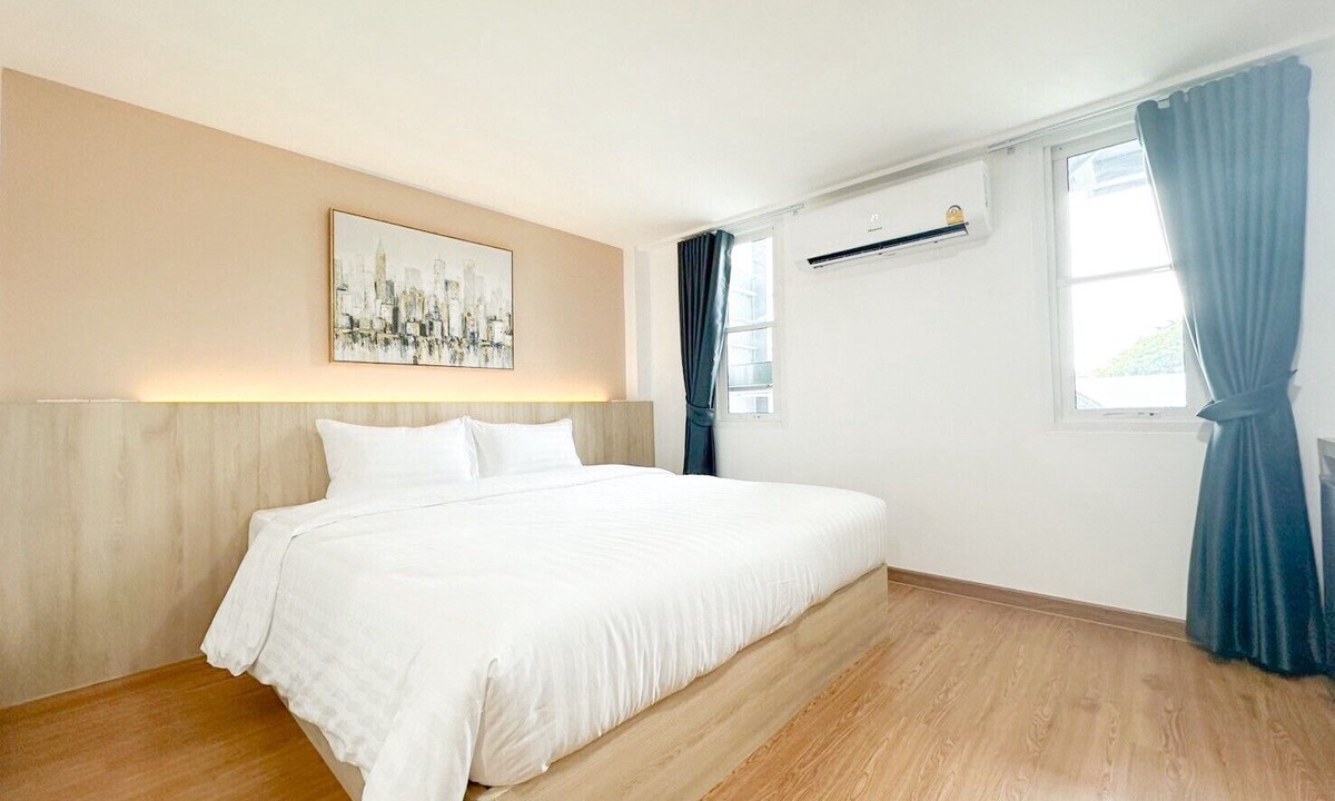 Bang Phlat Hotel | H-Banaat Hotel