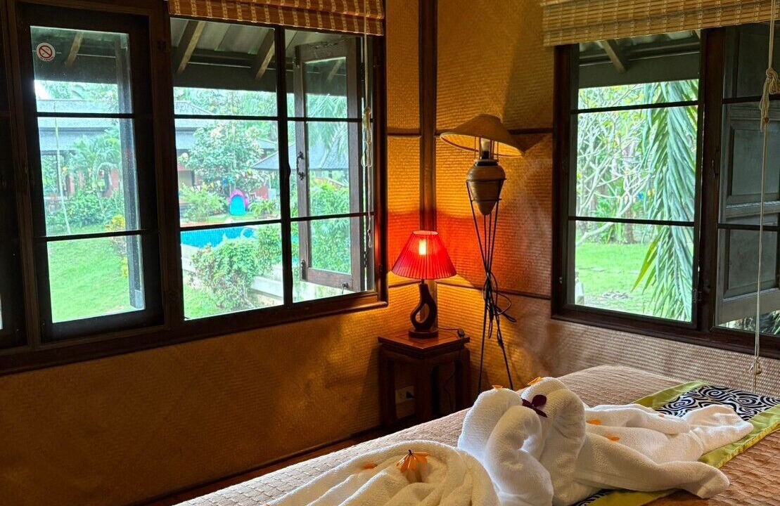 Saluang Hotel | Palette Luxe Elephant Camp Maerim