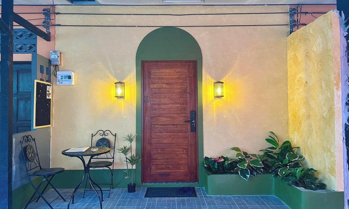 Ban Bo Han Hostel | The Sierra Hostel Phuket