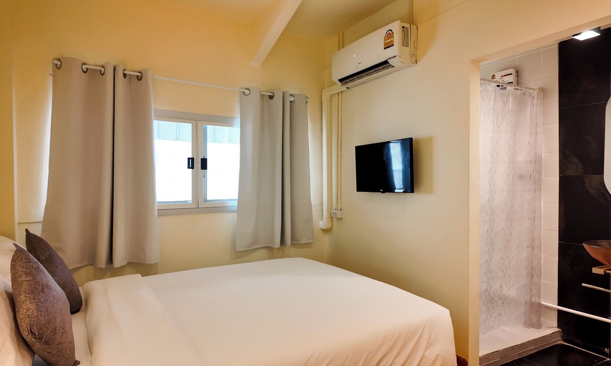 Ban Phan Thom Hostel | The Meadow Hostel Khaosan