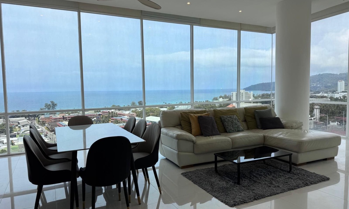 Karon Apartment | Luxurious 244 sqm Duplex Sea-View Apartment Near Karon Beach