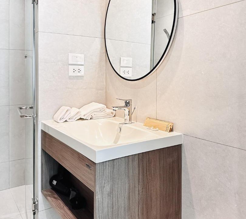 Ban Bo Han Apartment | Title Serenity Pool Acces Studio by TVC C118