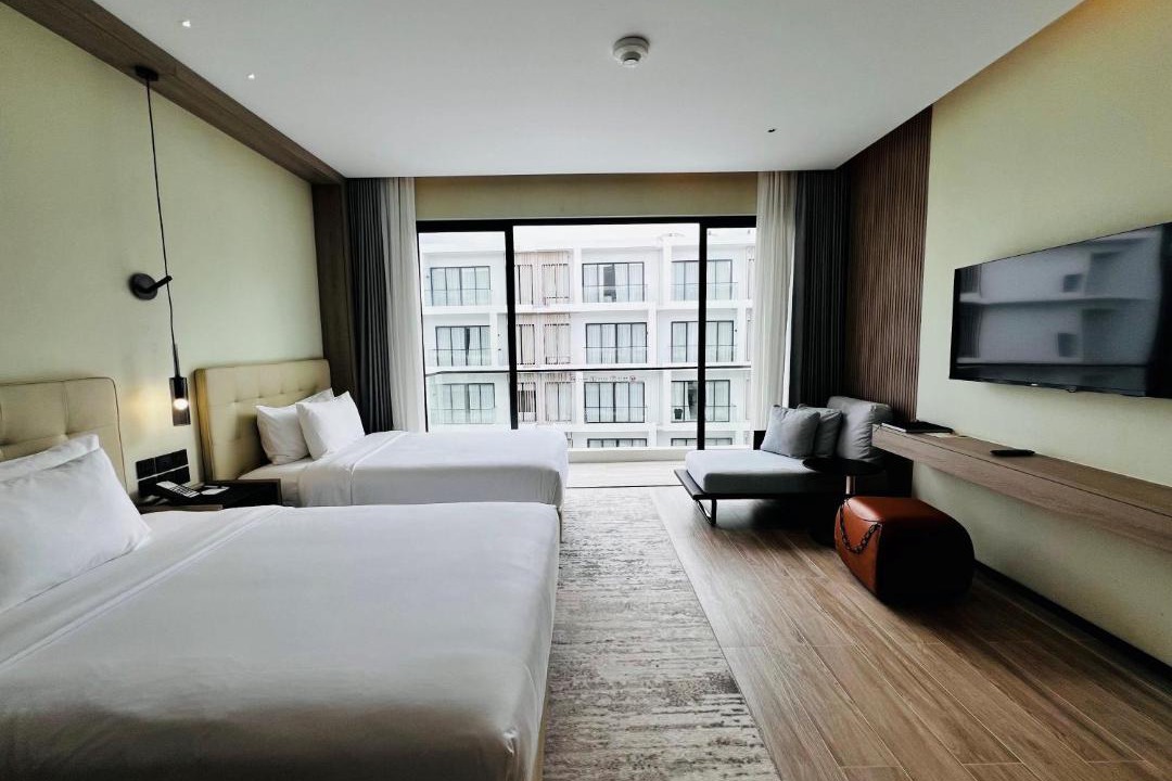 Choeng Thale Hotel | Radisson Resort Layan Phuket