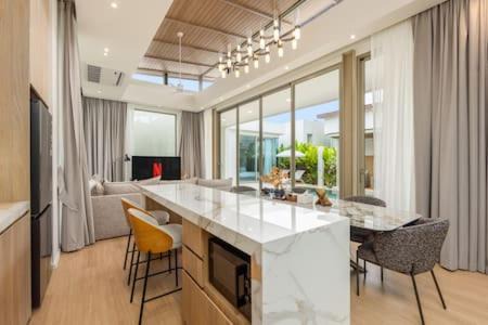 Sa Khu Villa | Tropical Oasis with Pool in Phuket's Heart