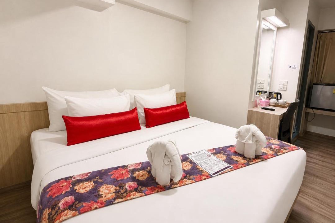 Phra Athit Hotel | Wild Orchid Villa Bangkok