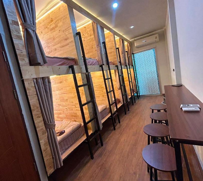 Pathumwan Hostel | AsiaTravelcom Hostel