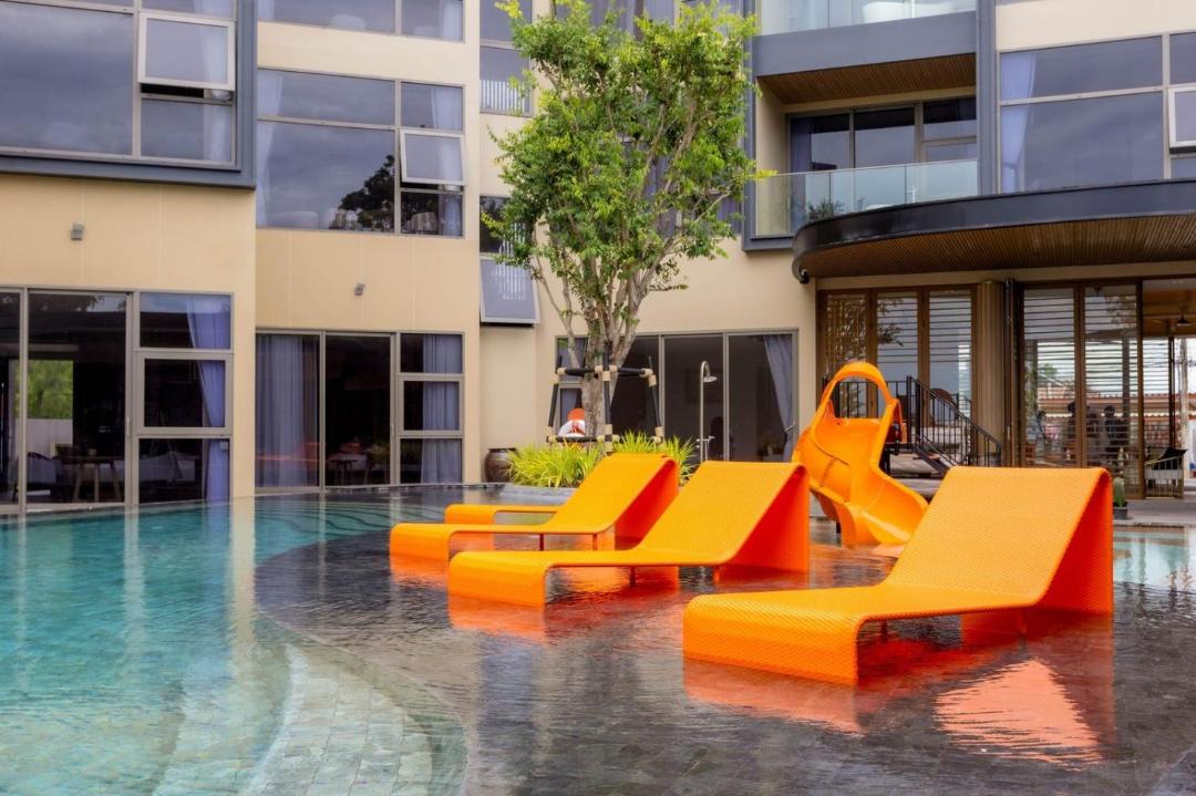 Hat Chao Samran Hotel | Hotels in Phetchaburi, Thailand