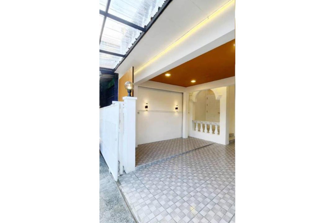Bang Chak Apartment | Cozy 4BR Private Home in Sukhumvit near BTS Udomsuk