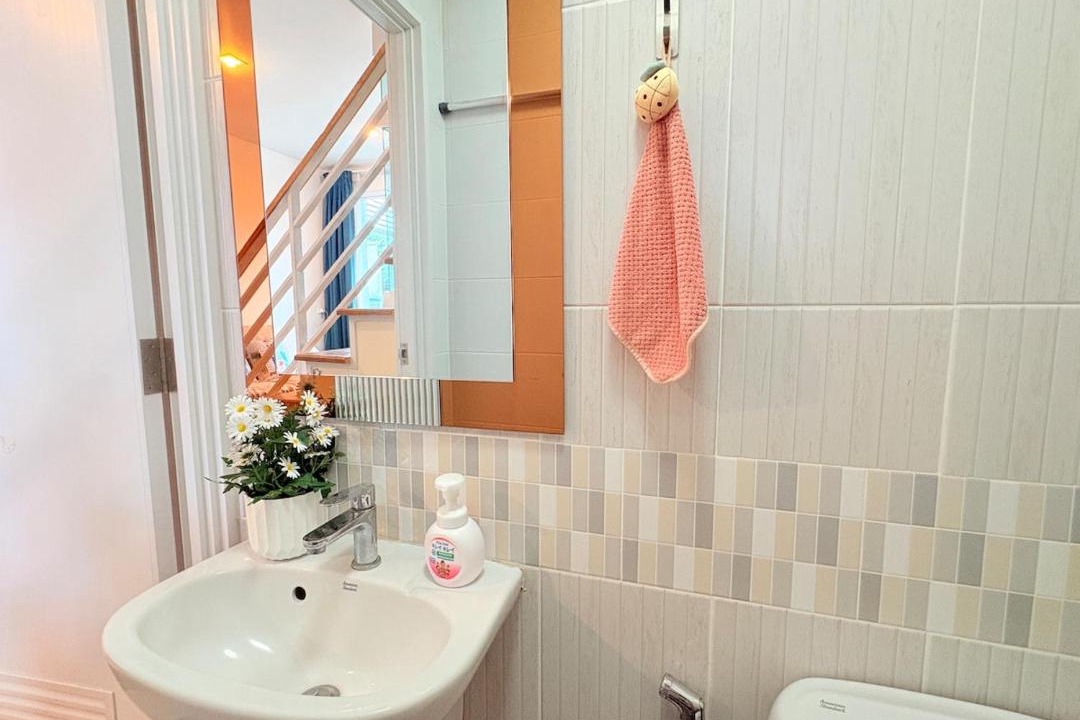 Chiang Mai Villa | Modern House 3BR at The Golden Town-Ruamchock Plaza Chiang Mai