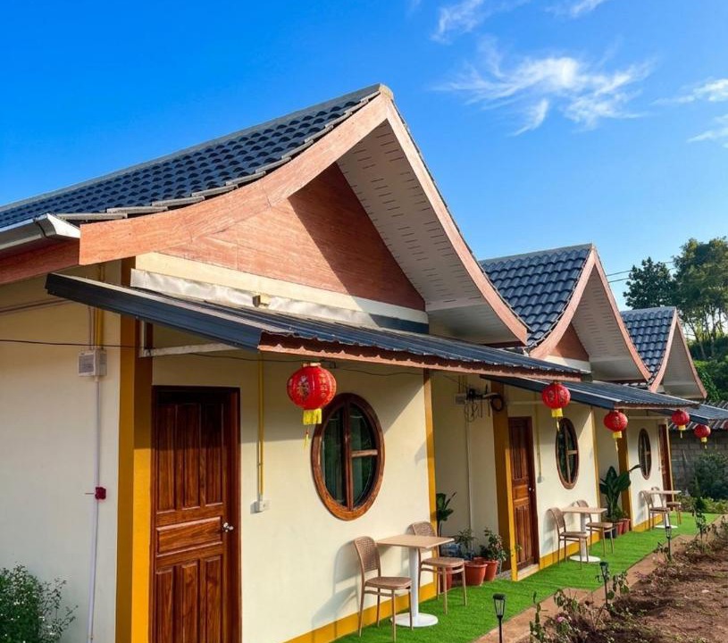Mok Cham Pae Resort | ฮ่องเต้รักไทยรีสอร์ท