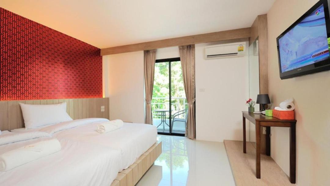 Patong Hotel | Chilli Patong