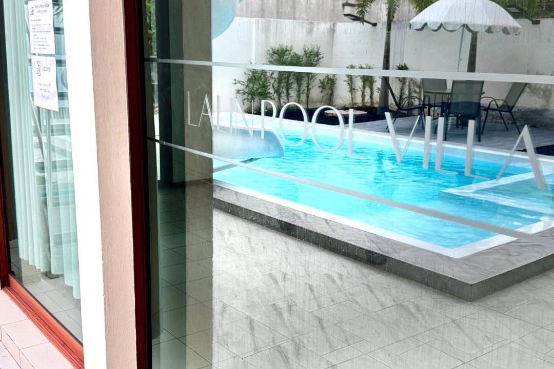 San Sai Villa | Lalin Pool Villa - 5 mins to Central Festival - Private 4BR Pool Villa for 10