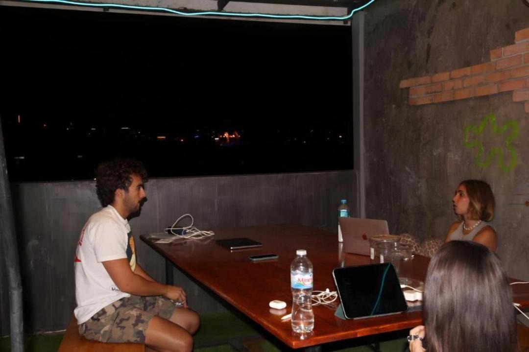 Wat Sam Phraya Apartment | XXNomad Yard Hostel Khaosan โนแมด ยาร์ด โฮสเทล ข้าวสาร