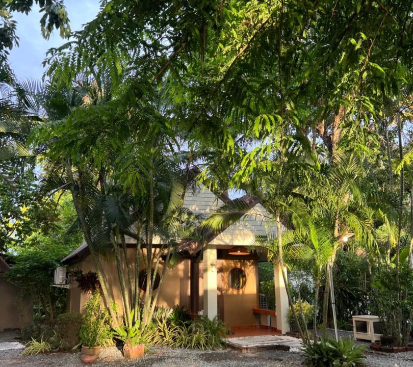 Na Chom Thian House | Baan Suan ChiChan บ้านสวนชีจรรย์