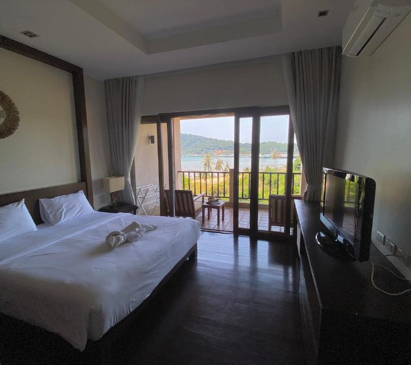 Bang Bao Bay Apartment | Chang Santi Apartments
