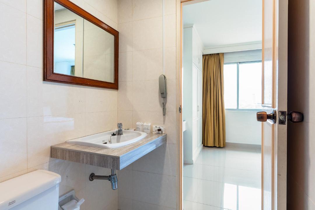 Prawet Hotel | Summit Pavilion Hotel