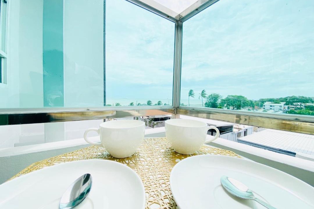 Saen Suk Hotel | The Sunset Bangsaen