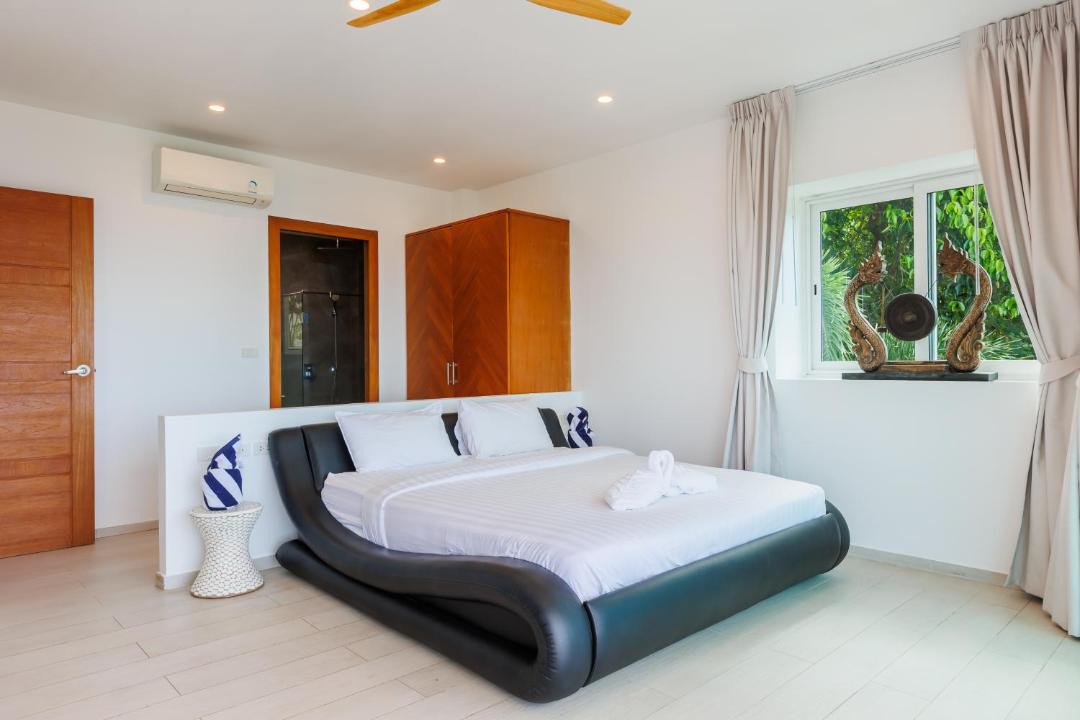 Haad Tian Villa | SunTien a spectacular 4br beach front pool villa