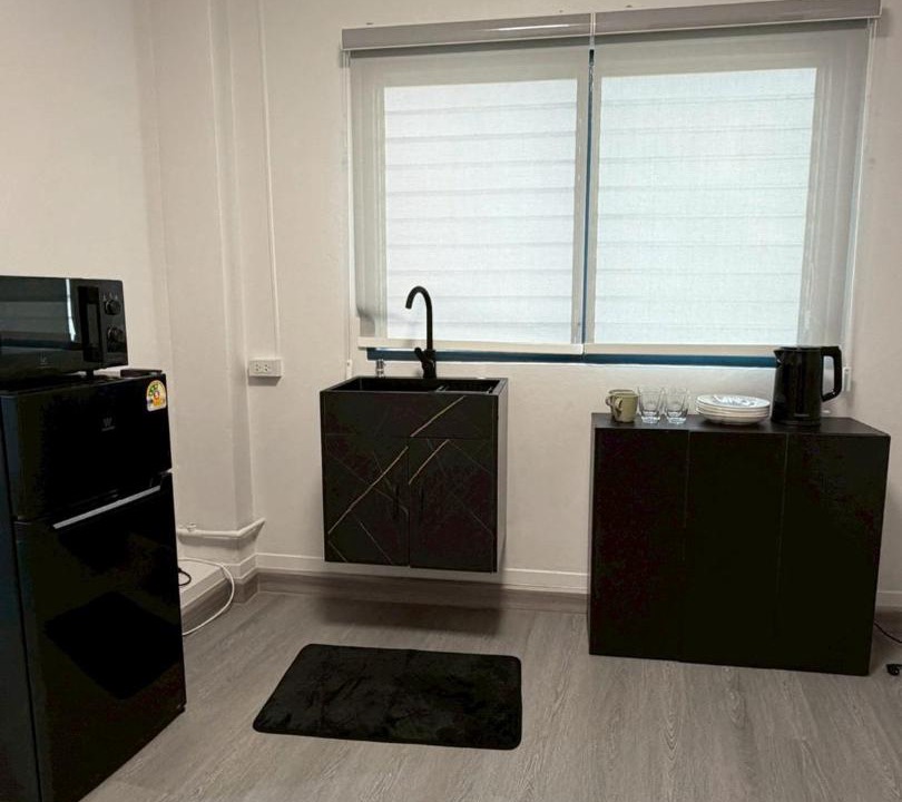 Khlong San Apartment | One Corner